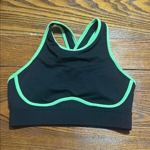 Black and Green Women's Sports Bra